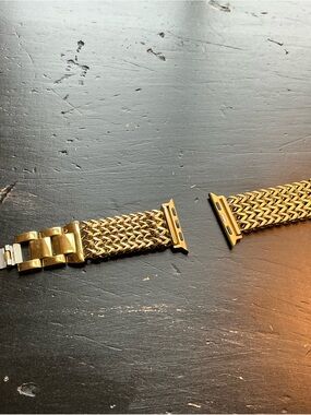 Gold Woven Mesh Metal Watch Band for Smartwatch